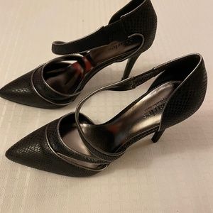 New! Open Box, never Worn Black Pewter Snake Print Stiletto Heels D’osay Pumps